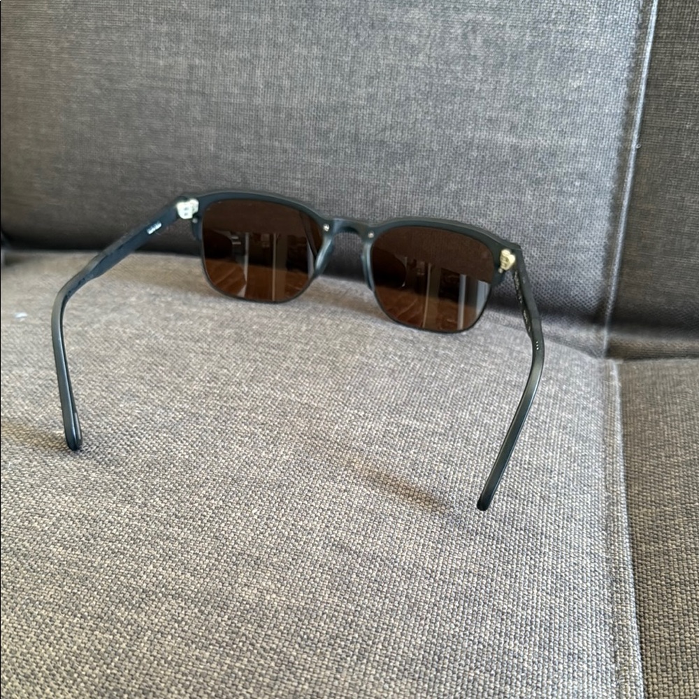 RAEN Black Sunglasses - Picture 4 of 7